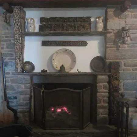 Unique Stone Farm House! Willa *